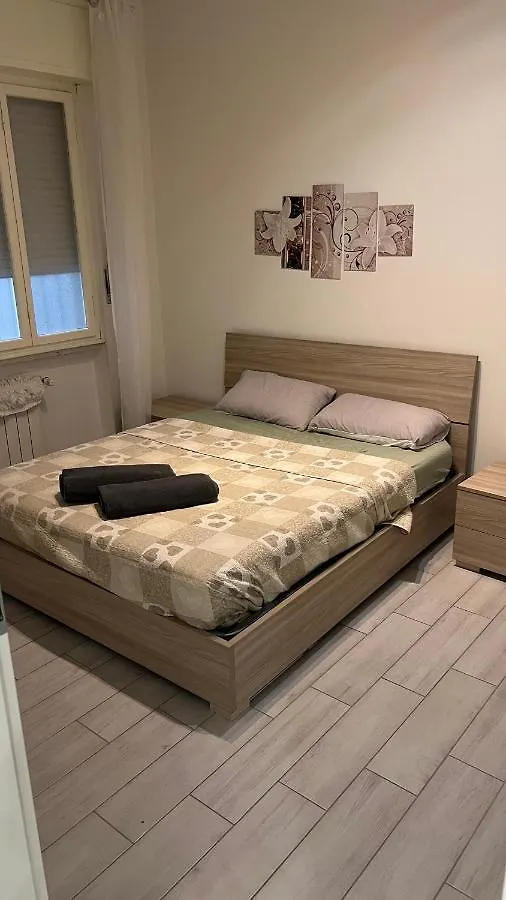 Modern Two Bedroom Apartment In Stadio Verona
