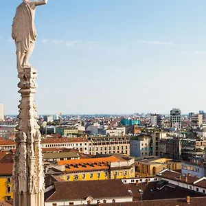 https://apt-clotilde-superior.it-lombardy.com